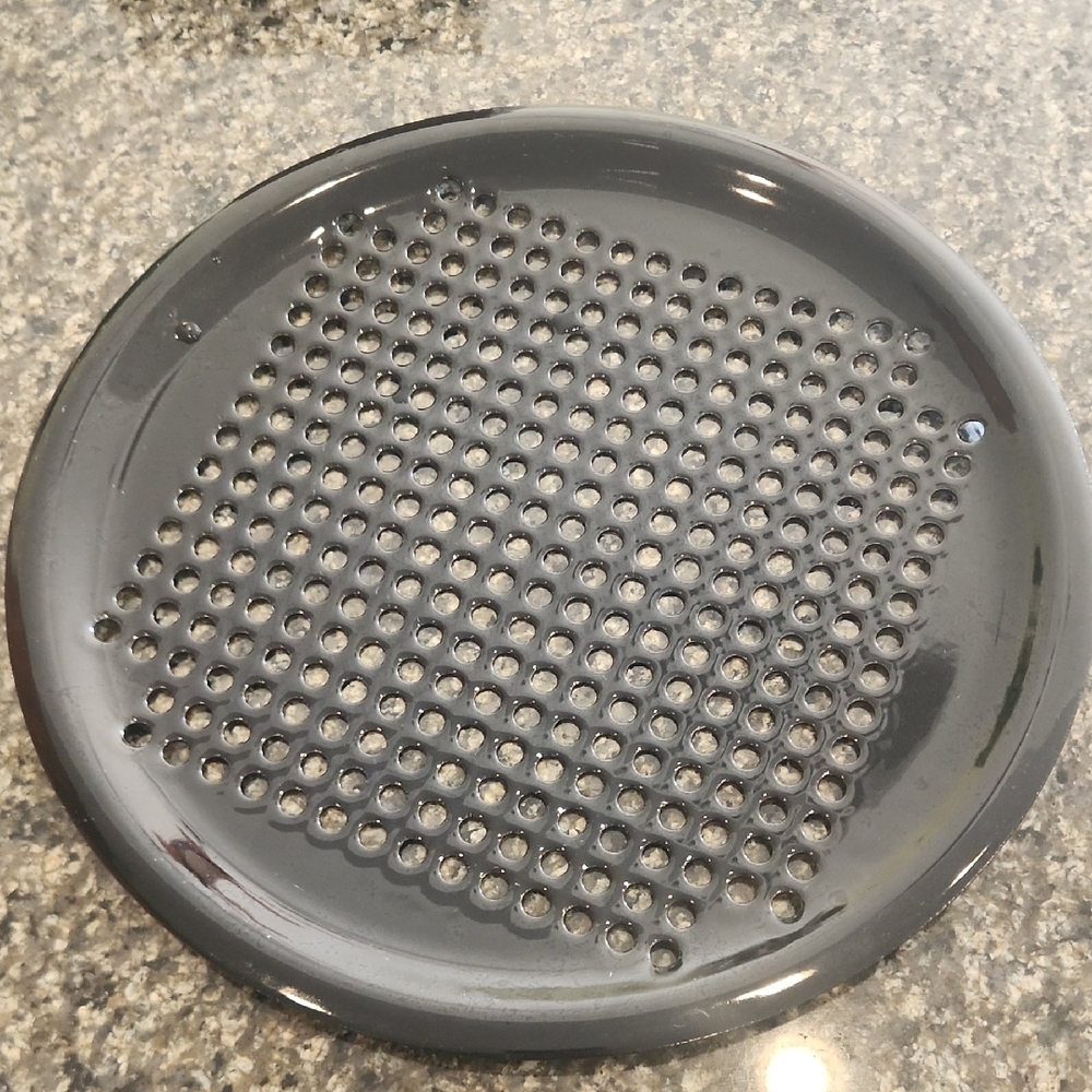 Big Green Egg Round Porcelain Perforated Tray New Without Box